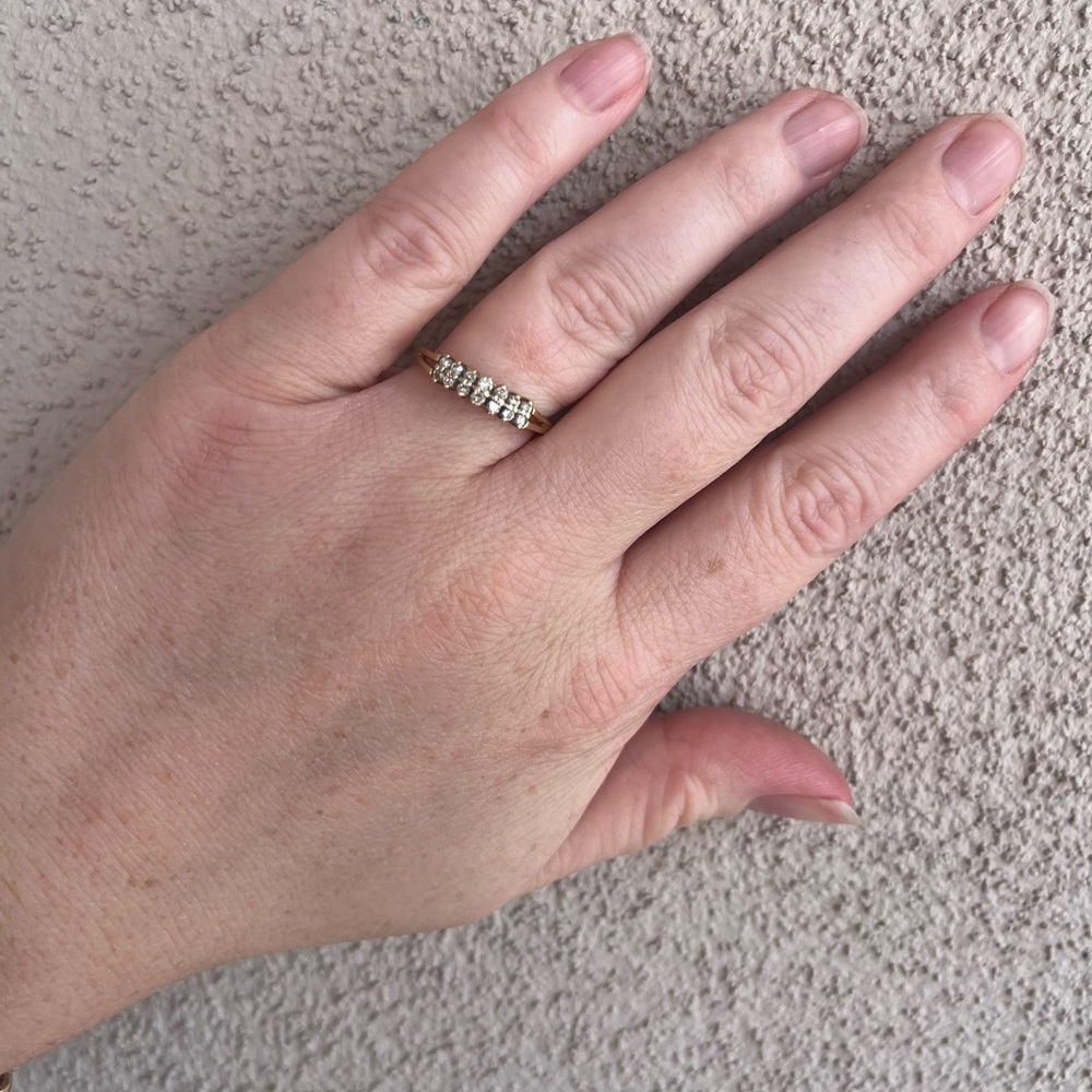 CLOSET CLEAN OUT! Everything must go! | 14K Yellow Gold & Diamond Ring